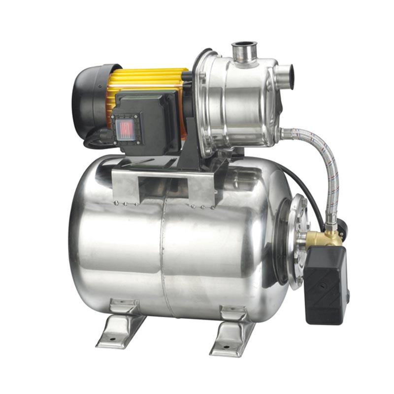 圧力タンク付きガーデンポンプステーション